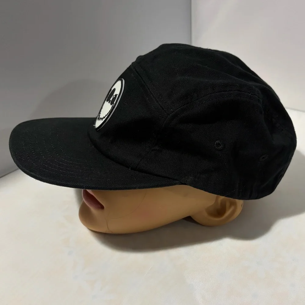 N/A classic black